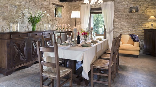 Villa Avigna Eethoek