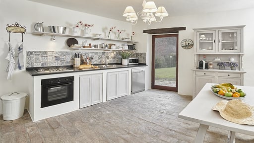 Villa Avigna Kitchen