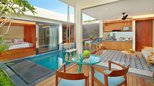 Ayona Villa One Dining area