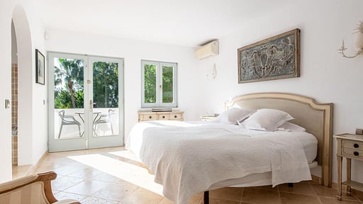 Villa Azure Bedroom 1