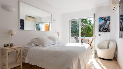 Villa Azure Bedroom 2