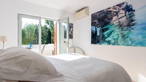 Villa Azure Bedroom 2