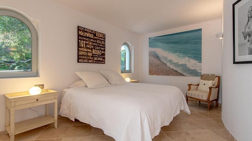 Villa Azure Bedroom 3