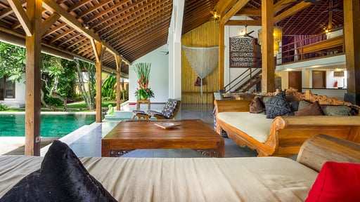Villa B Living room 