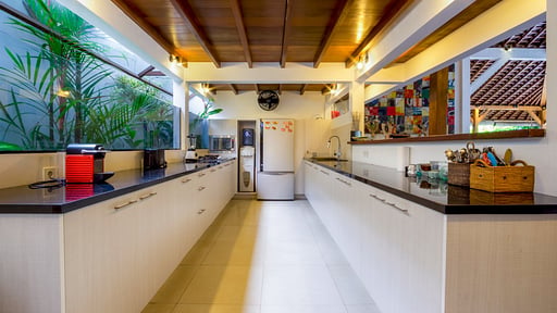 Villa B Kitchen