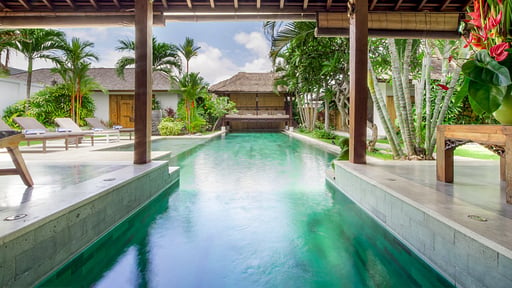 Villa B Swimming pool