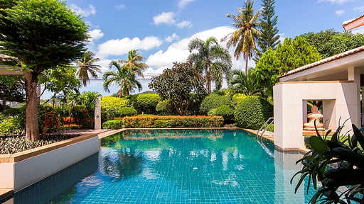 Villa Baan Arun Swimming pool