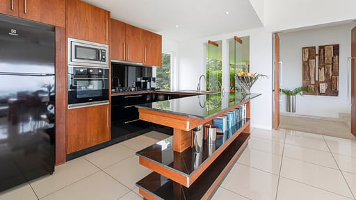 Villa Baan Kuno Kitchen
