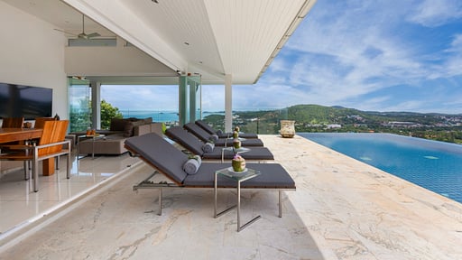 Villa Baan Kuno Swimming pool