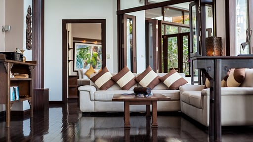 Villa Baan Paradise Patong Living room 1