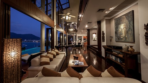 Villa Baan Paradise Patong Living room 1