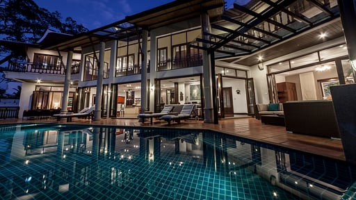 Villa Baan Paradise Patong Swimming pool