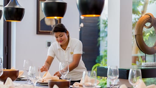 Villa Baan Paradise Villa staff