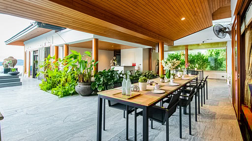 Villa Baan Phu Prana Dining area