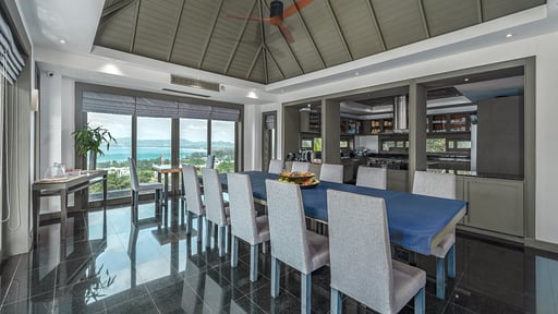 Villa Baan Phu Prana Dining area