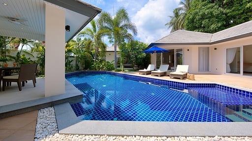 Villa Rim Talay Zwembad
