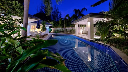 Villa Rim Talay Zwembad