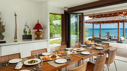 Villa Baan Santisuk Dining area 1