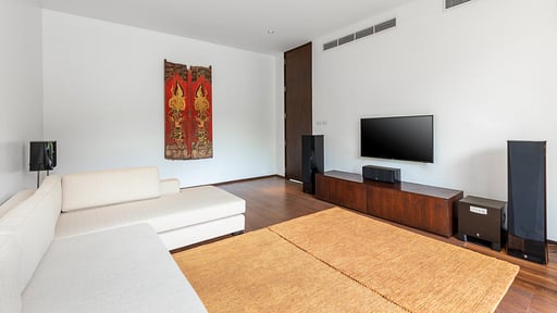 Villa Baan Santisuk Media room
