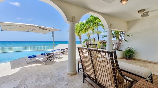 Villa Bahari Terrace/Veranda