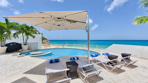 Villa Bahari Swimming pool