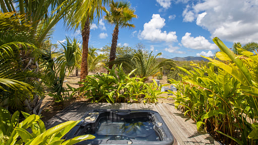 Villa Bahia Blue Jacuzzi