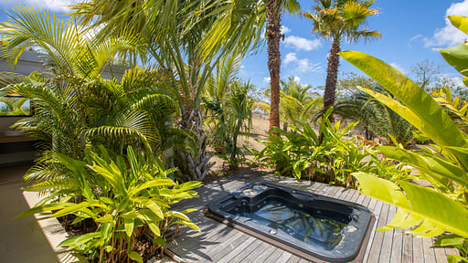 Villa Bahia Blue Jacuzzi