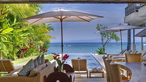 Villa Bakung Swimming pool
