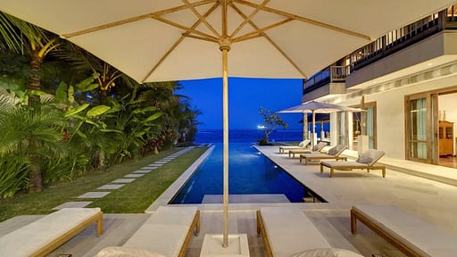 Villa Bakung Others