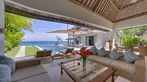Villa Bakung Living room
