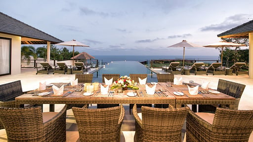 Villa Bale Agung Zona de comedor