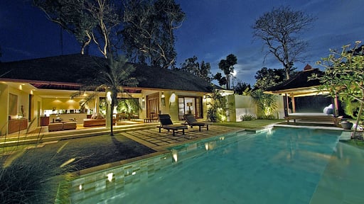 Villa Bali Asri 8 Swimming pool