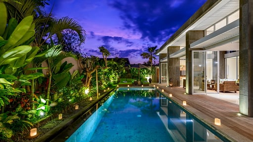 Villa Bambu Aramanis Kolam renang