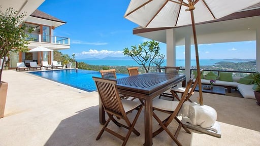 Villa Ban Lealay Dining area