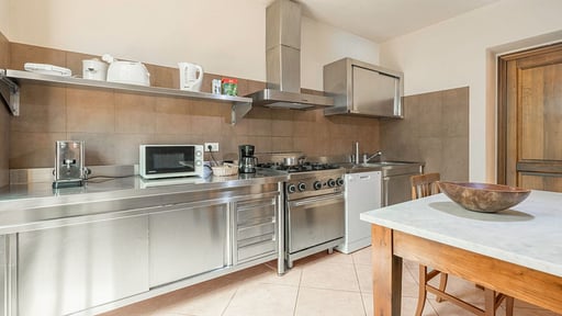 Villa Bandellina Kitchen