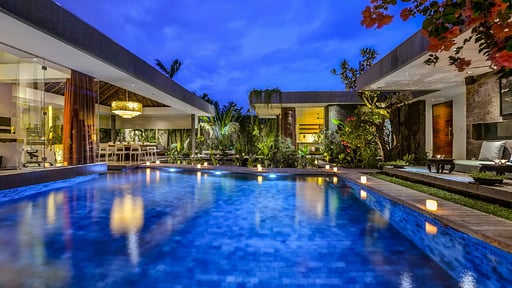 Villa Banyu Swimming pool