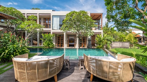 Villa Barong