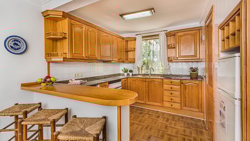 Villa Barrett Kitchen