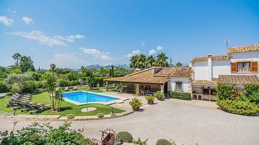 Villa Barrett Drone pictures