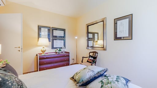 Bassotta Cottage Bedroom 2