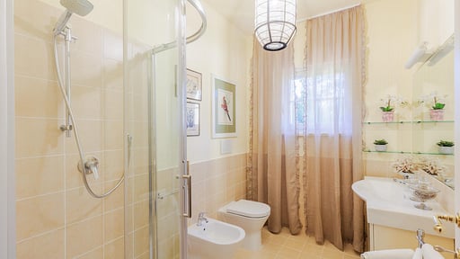 Bassotta Cottage Bedroom 2