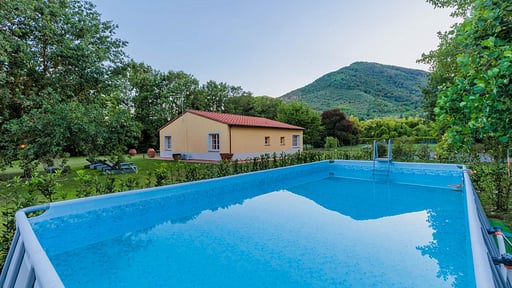 Bassotta Cottage