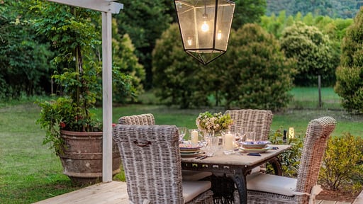 Bassotta Cottage Dining area