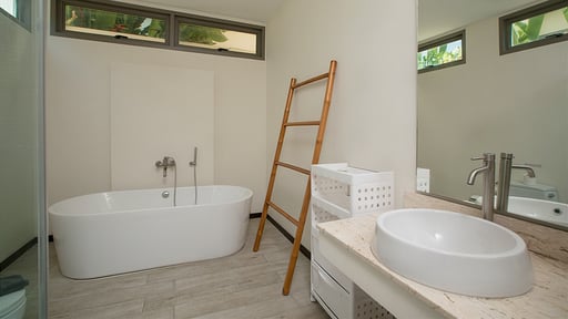 Villa Bawal Schlafzimmer 1