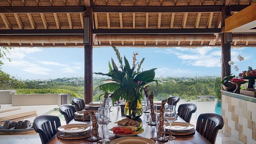 Villa Bayu 1 Dining area