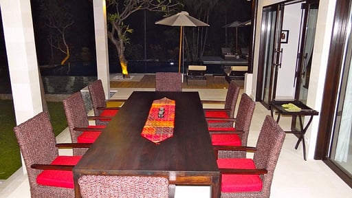 Villa Bayu Segara Dining area