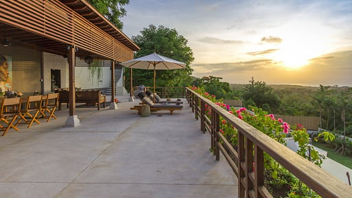 Villa Bayu Terrasse 2