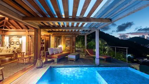 Villa Bayugita Swimming pool