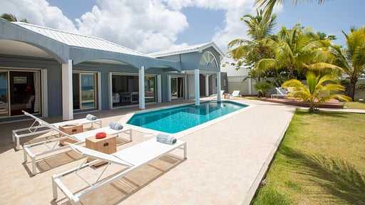 Villa Beach Secrets Piscine