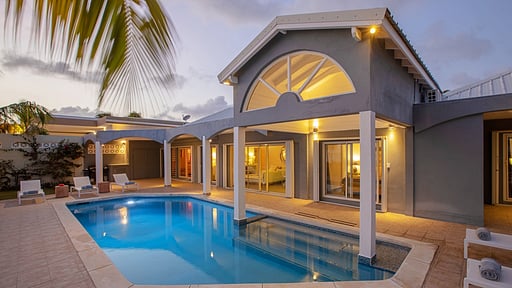 Villa Beach Secrets Piscine